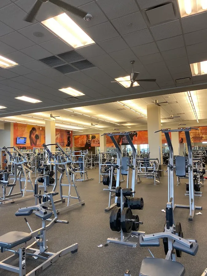 LA Fitness photo 2
