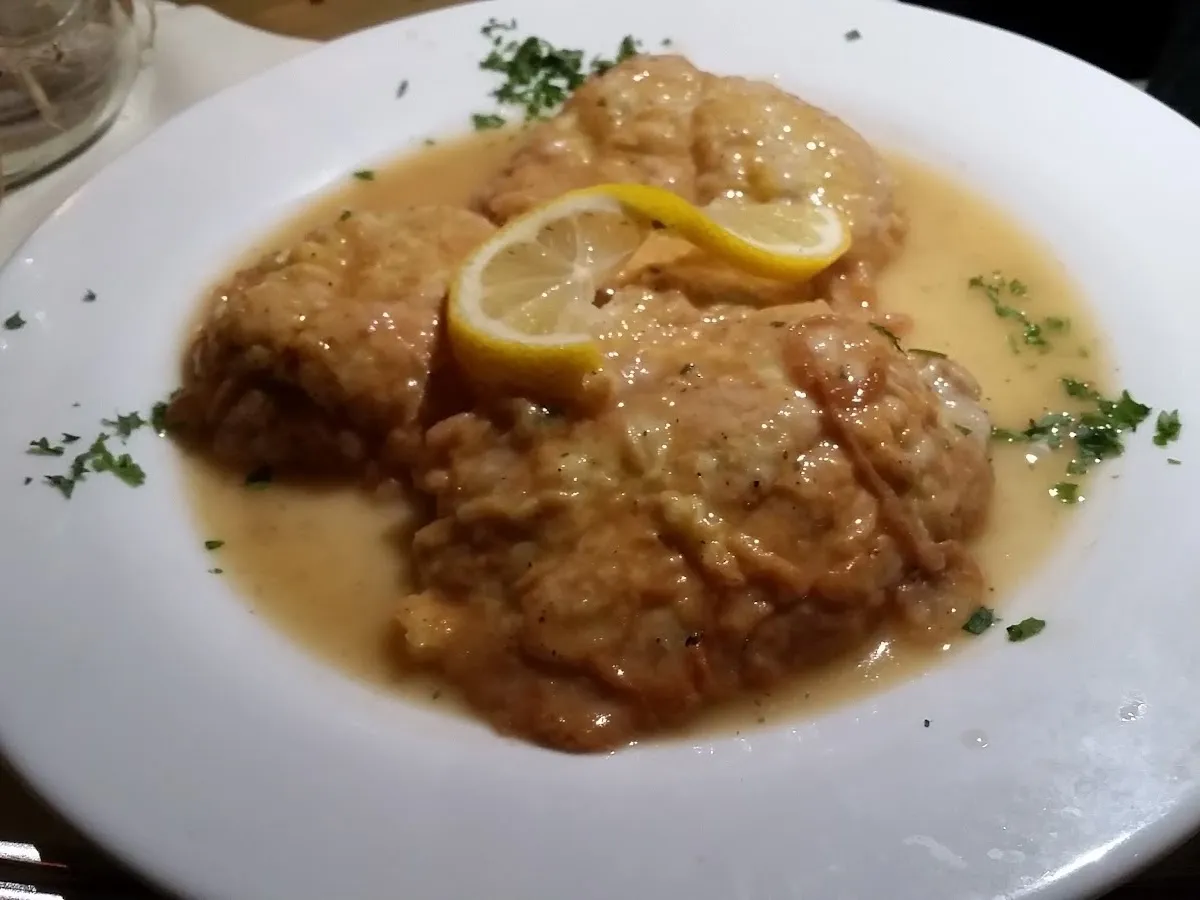 La Lanterna Cafe & Grill photo 4