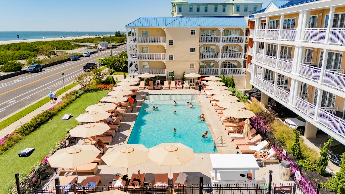 La Mer Beachfront Resort