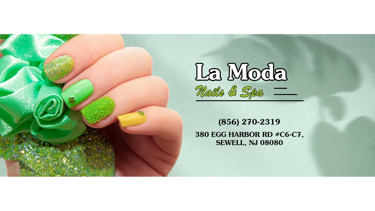La Moda Nails