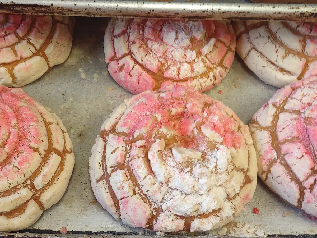 La Rancherita Bakery photo 4