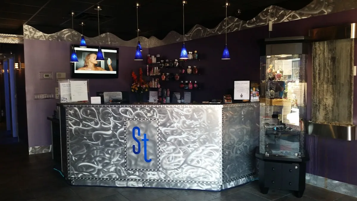 La Sunset Tan photo 5