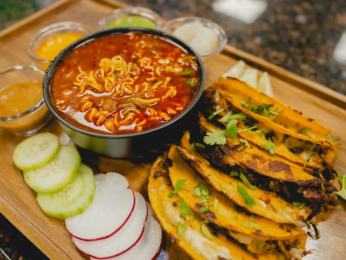 La vakita food truck photo 2