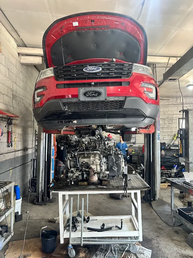 LAB-Auto GARAGE photo 2