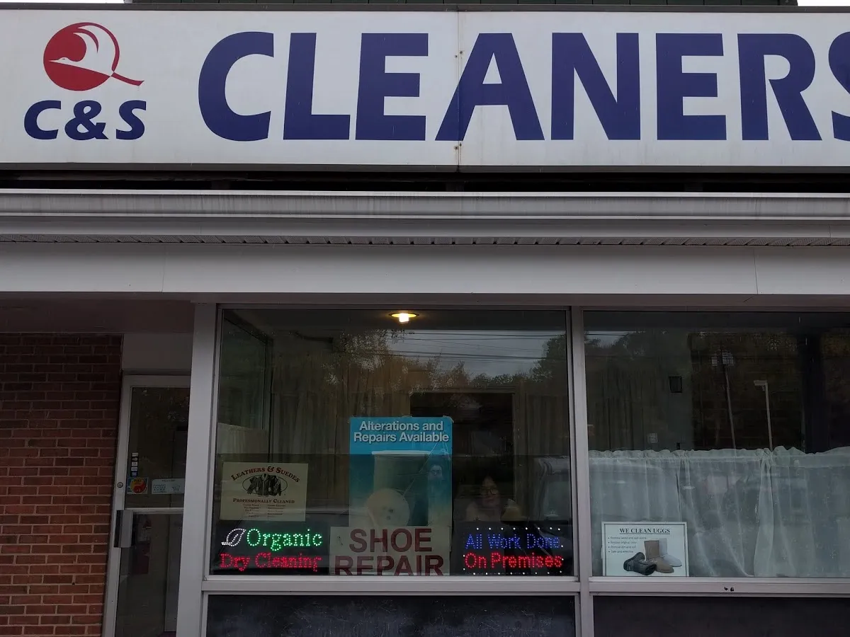 Lake Pine Dry Cleaners photo 5