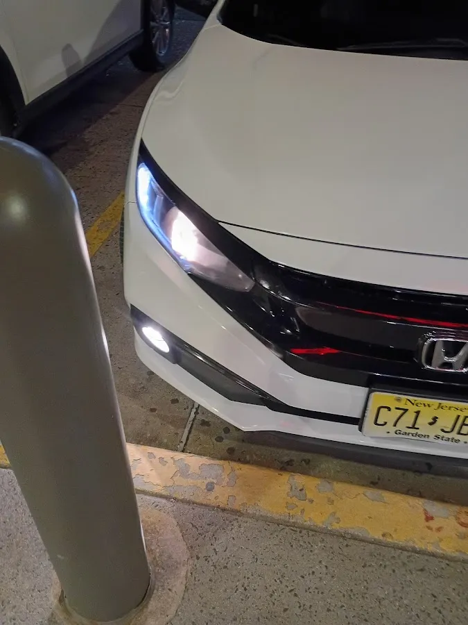 Lakeside Collision CARSTAR photo 2