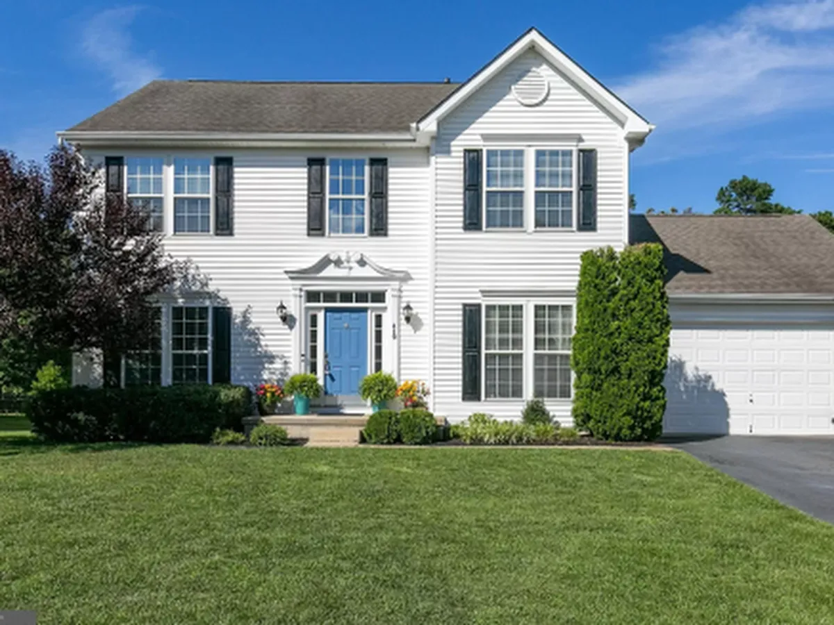 Lamon Associates Real Estate photo 5