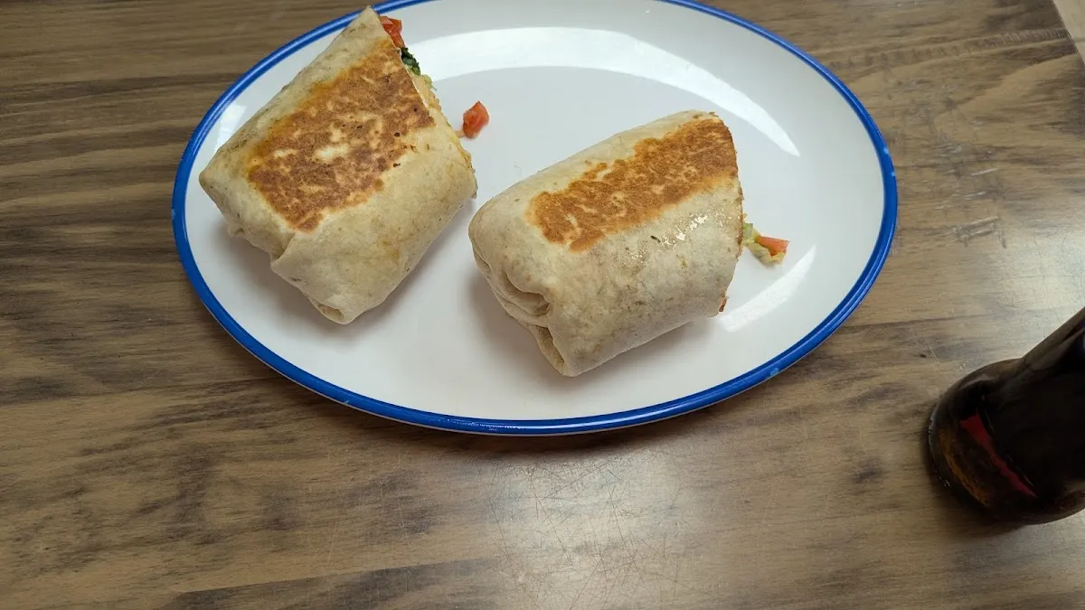 Las Olas Taqueria photo 5