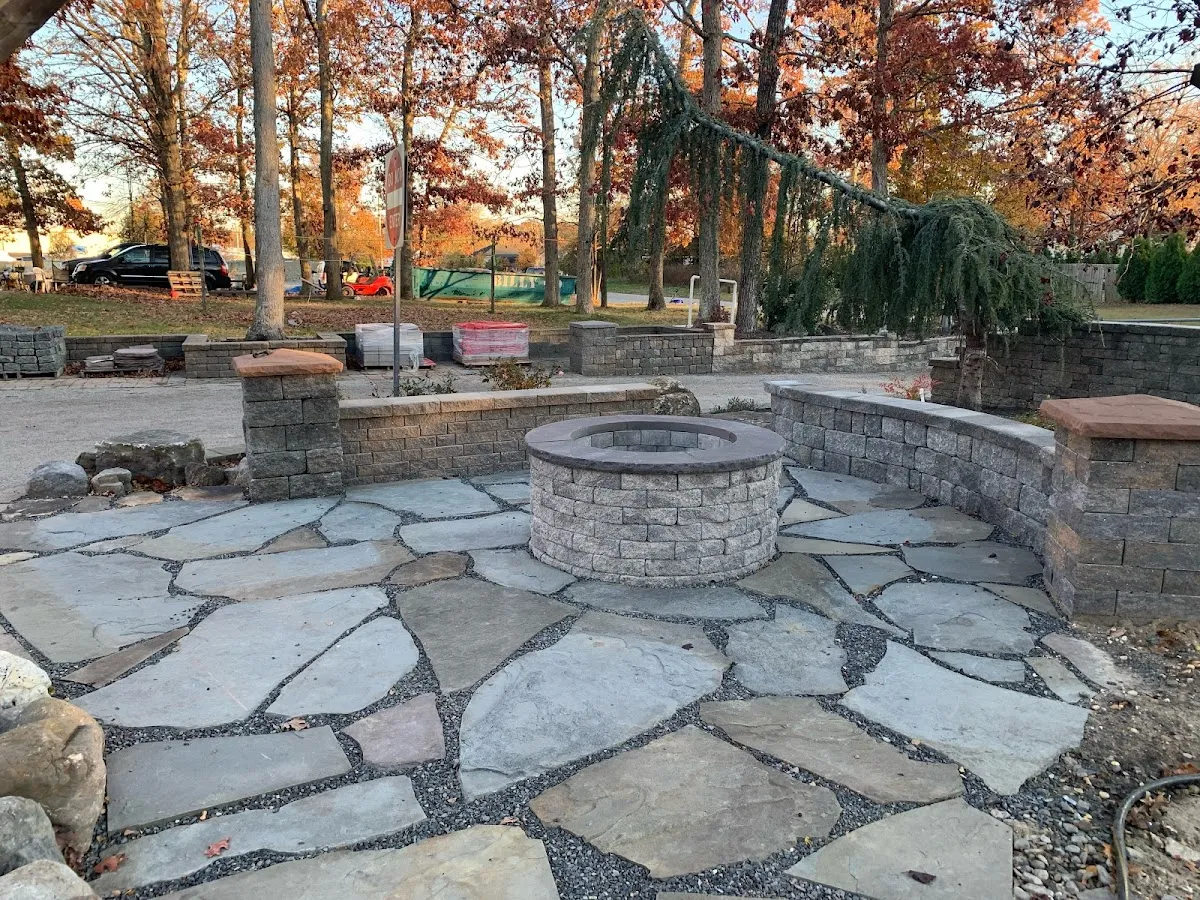 Laurel Oak Landscaping photo 2