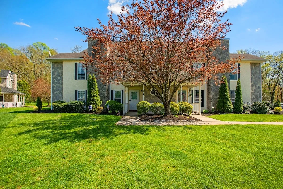 Lauren Sampolski photo 2