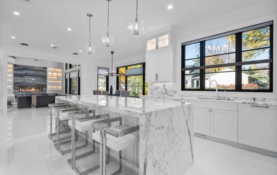 Laurie Catizone-Jordan, Keller Williams Village Square Realty photo 3