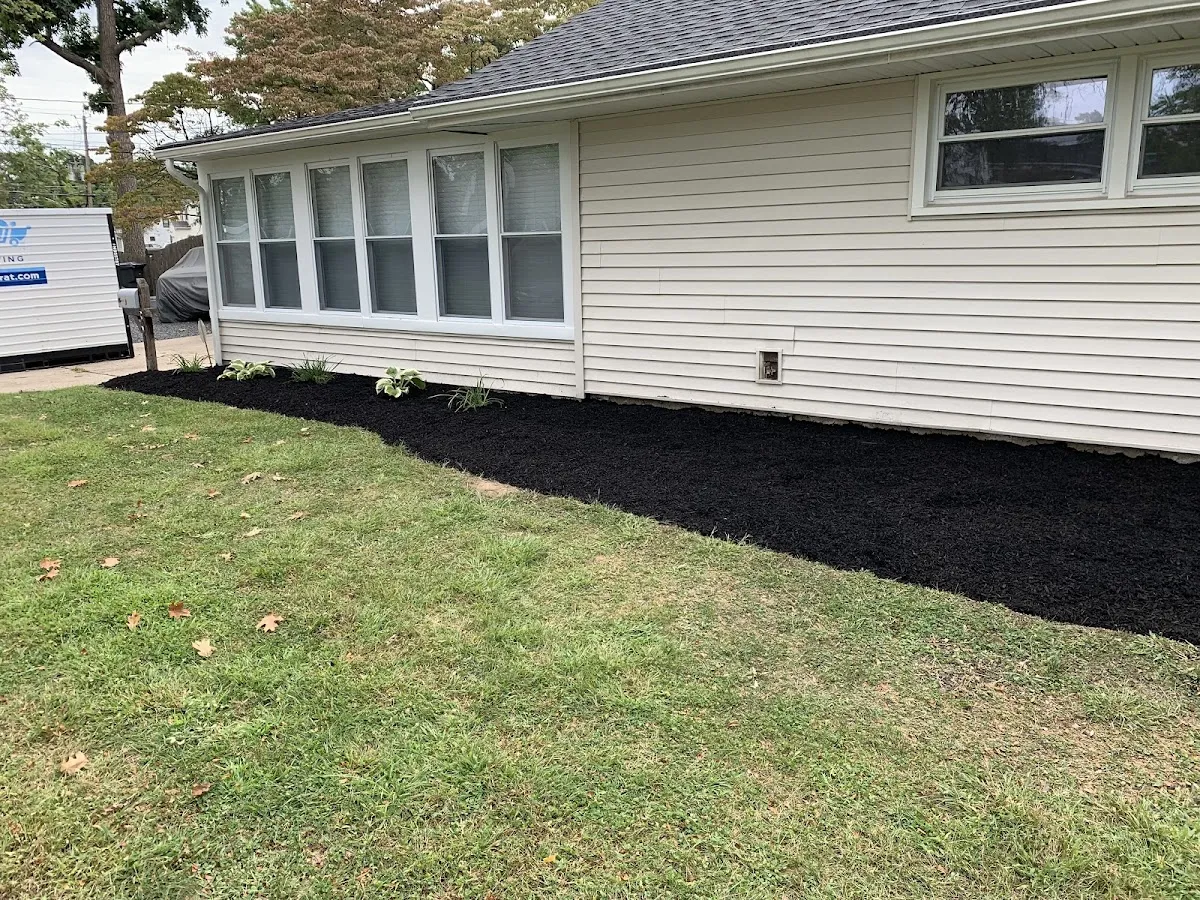 Lawn Creatures Landscaping