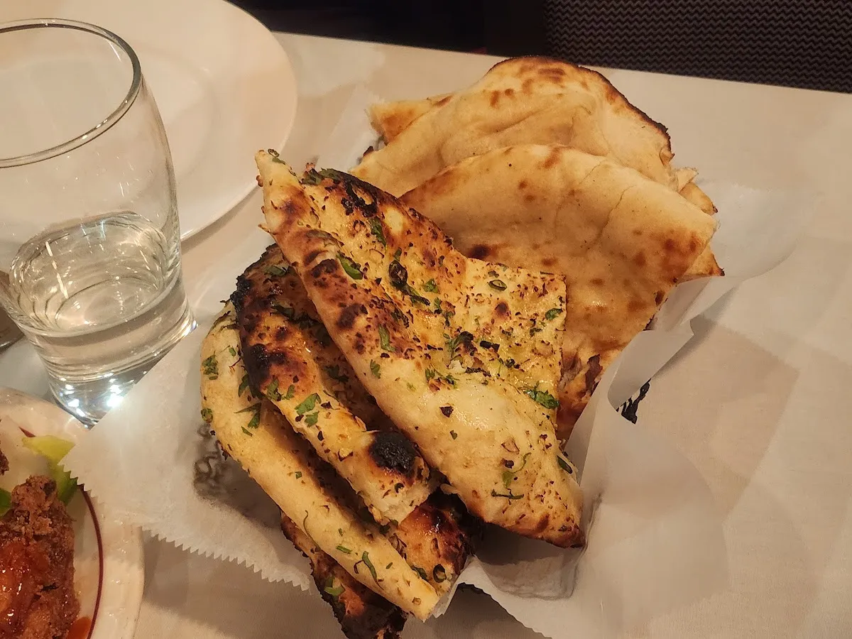 Lazeez Indian Cuisine photo 3