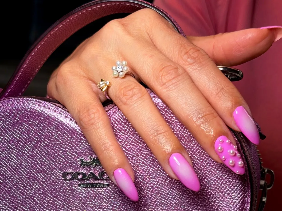 Le Cache Hair & Nail Salon Inc