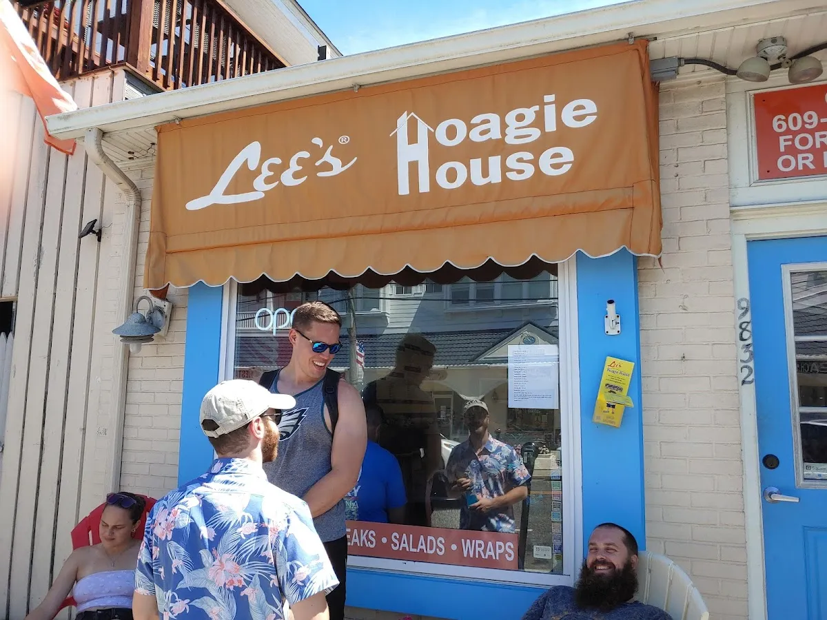 Lee's Hoagie House