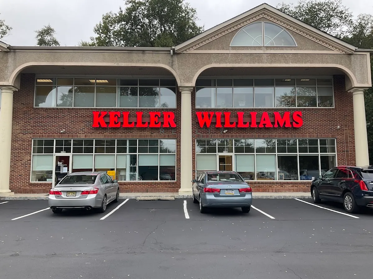 Lenni McIntosh, DePalma Realty LLC photo 4