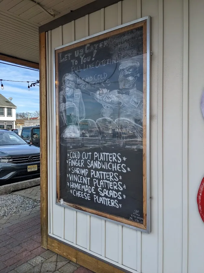 Lenny's Colonial Ranch Market