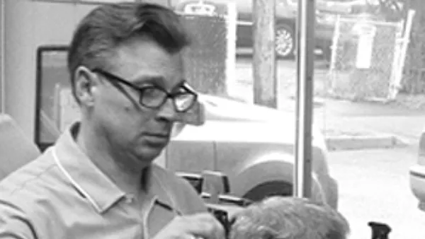 Leonard's Barber Shop photo 2