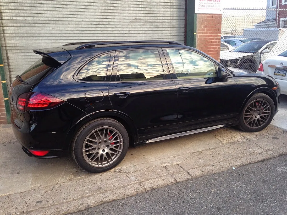 Liberty Collision Center