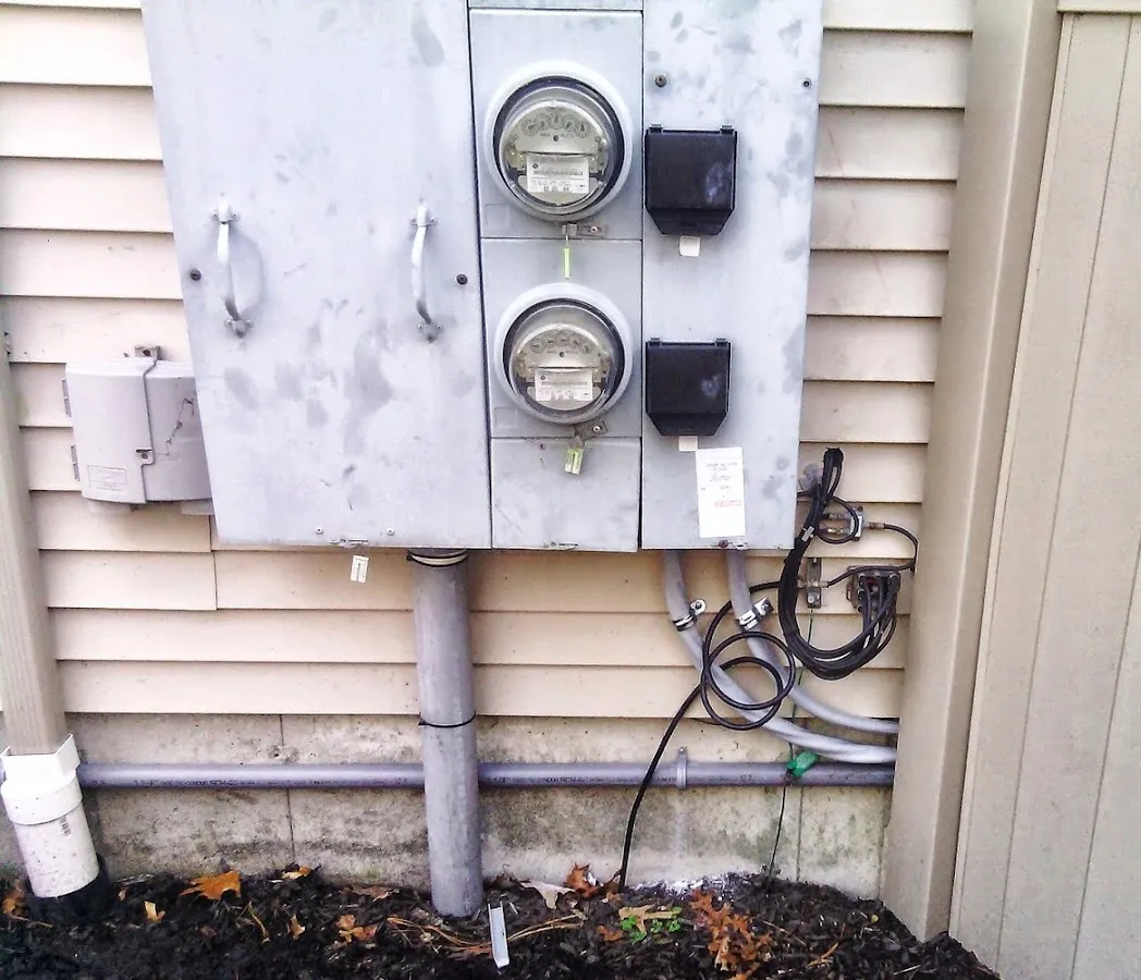 Light It Up Electric LLC photo 4