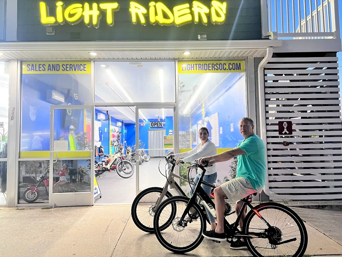 Light Riders