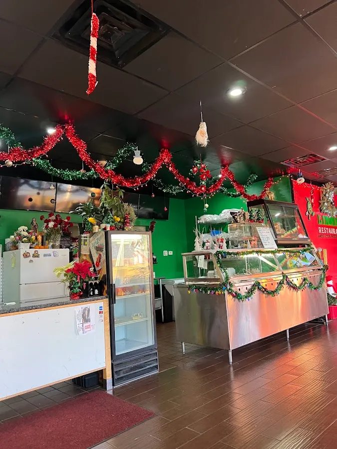 Limones Restaurant photo 5