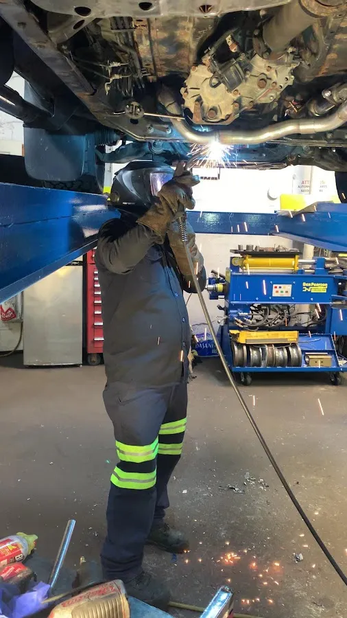 Link's Mufflers & Brakes Discount photo 4