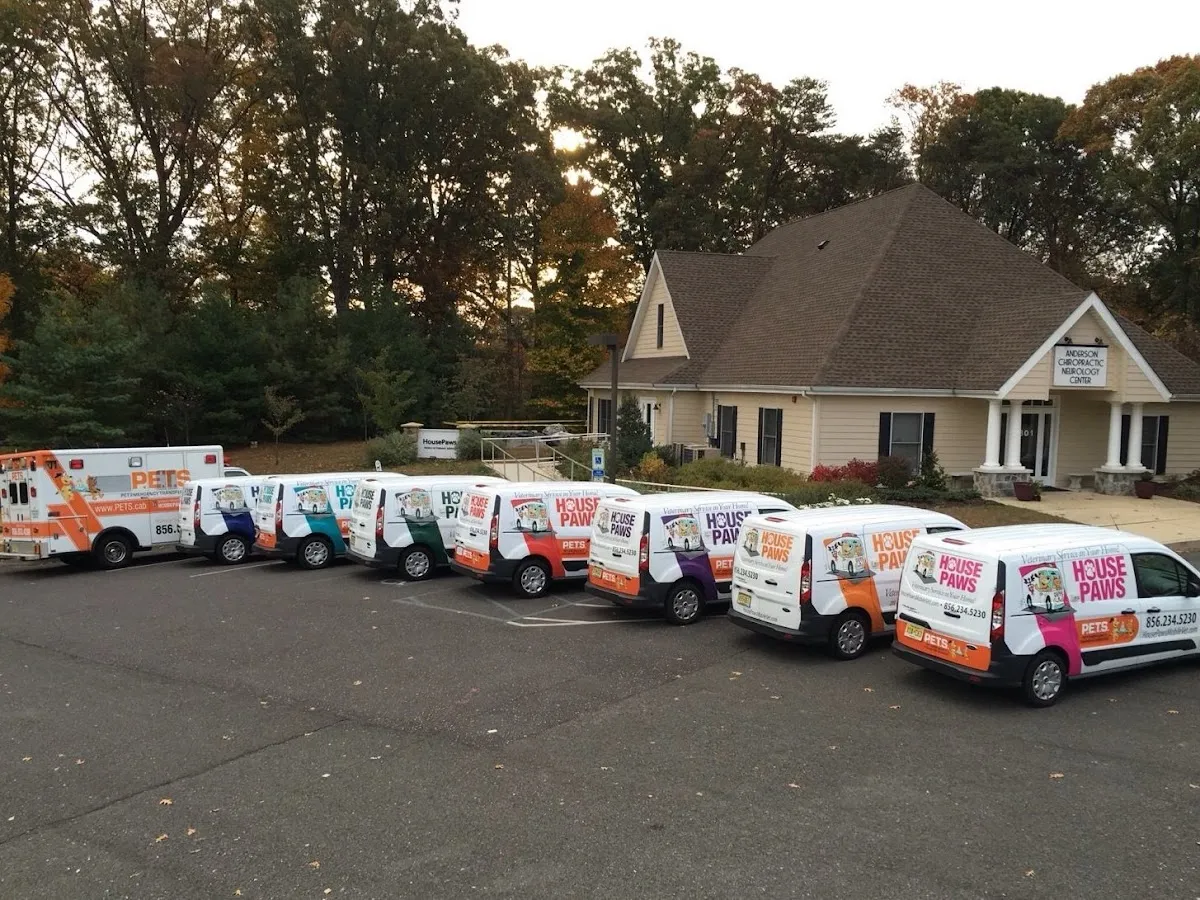 Lisa Aumiller, DVM, HousePaws Mobile Veterinary Service