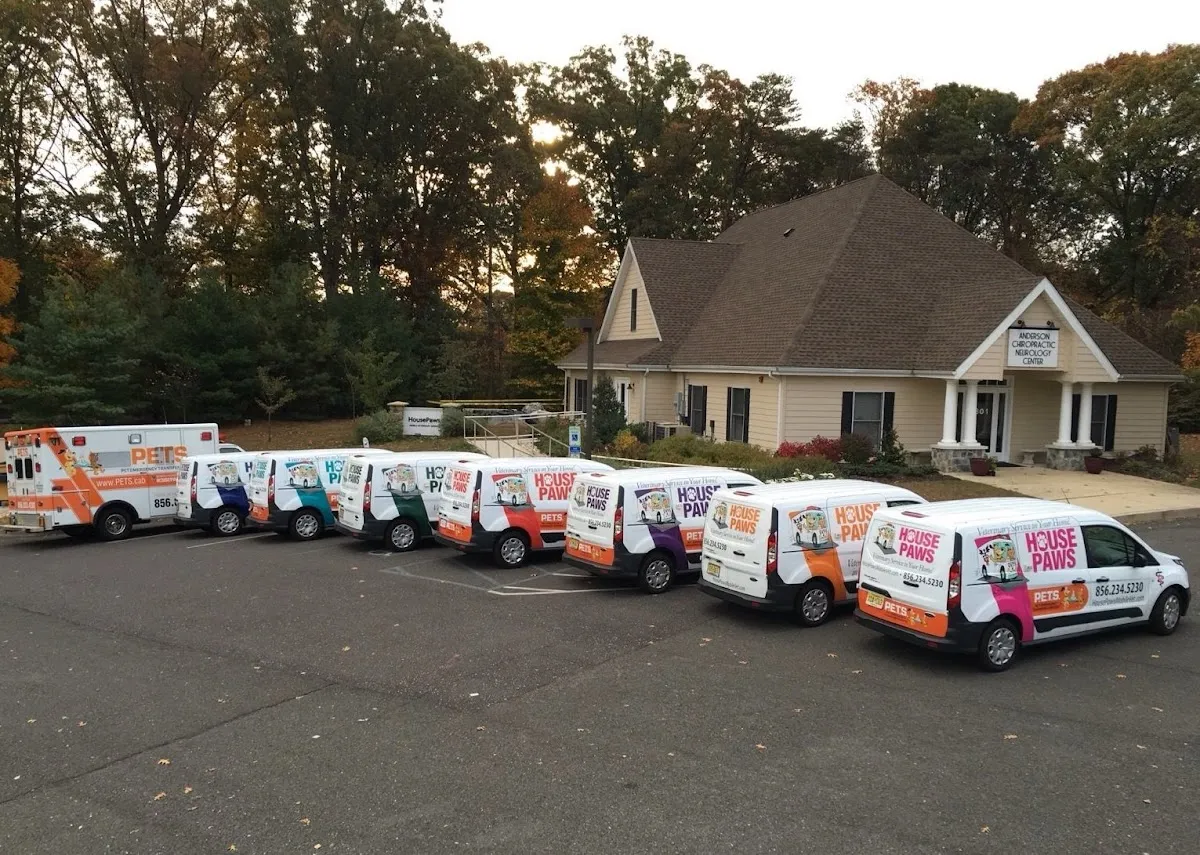 Lisa Aumiller, DVM, HousePaws Mobile Veterinary Service photo 2