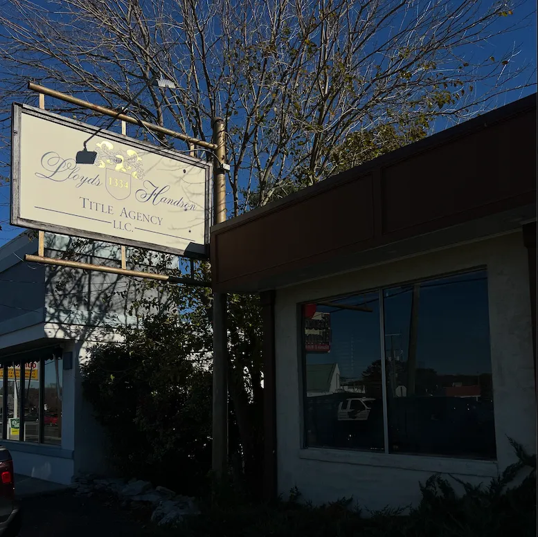 Lloyds & Handson Title Agency