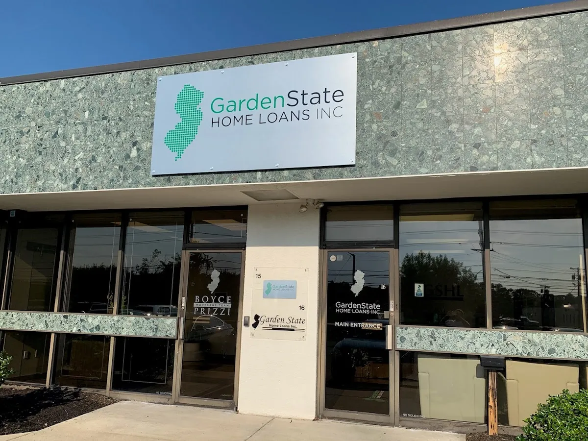 Loans By Hutch Powered by UMortgage photo 4