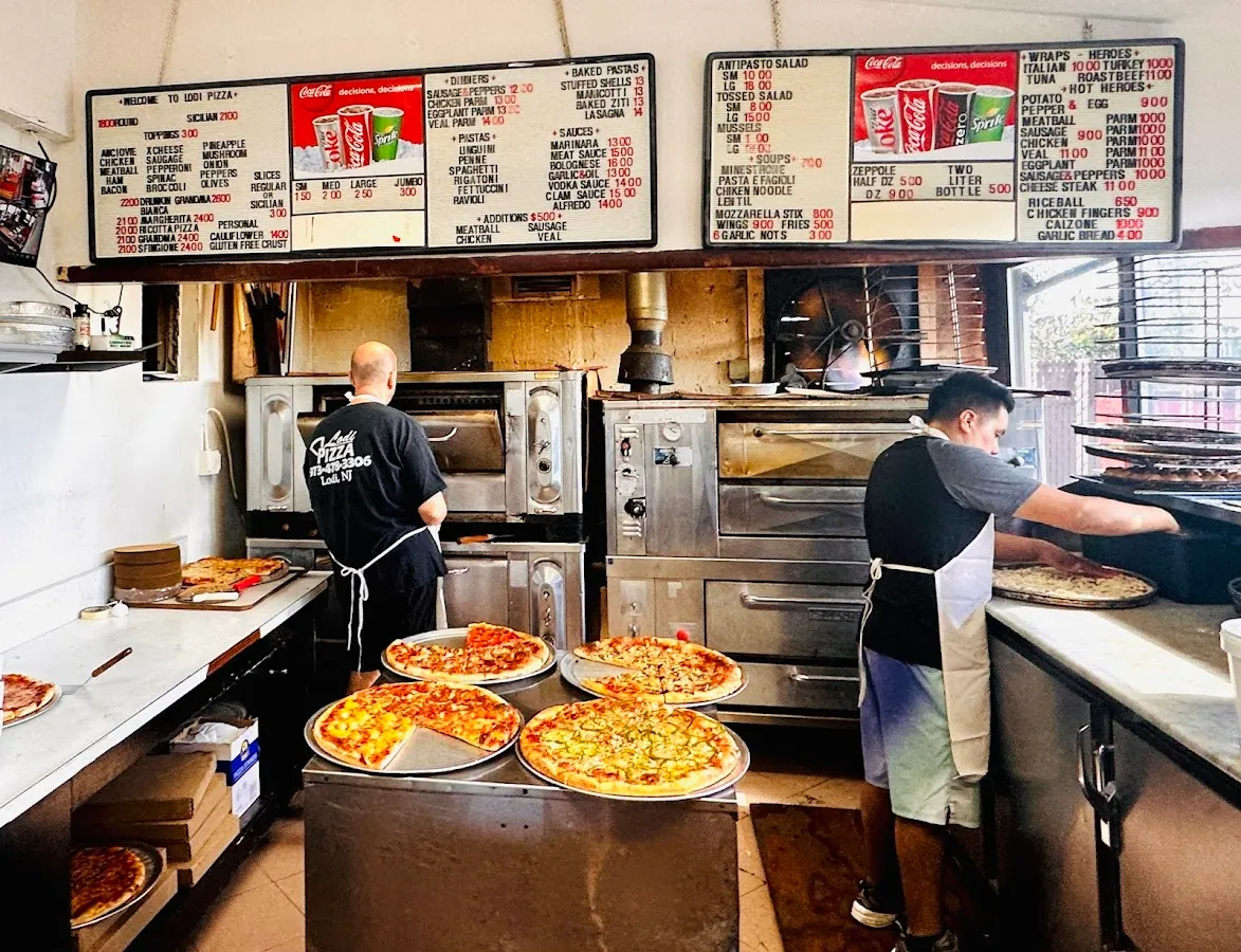 Lodi Pizza Restaurant photo 2