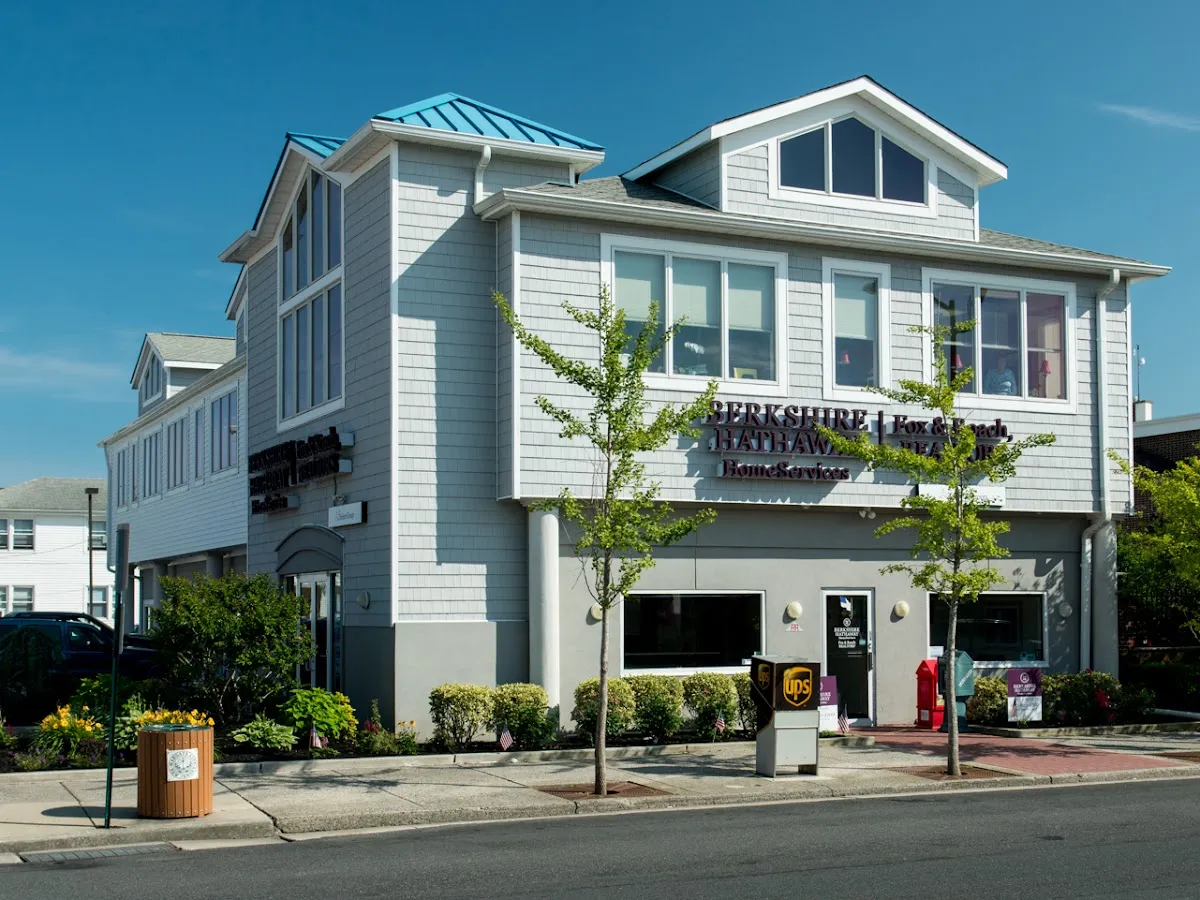 Long & Foster Longport, NJ - Realty photo 4