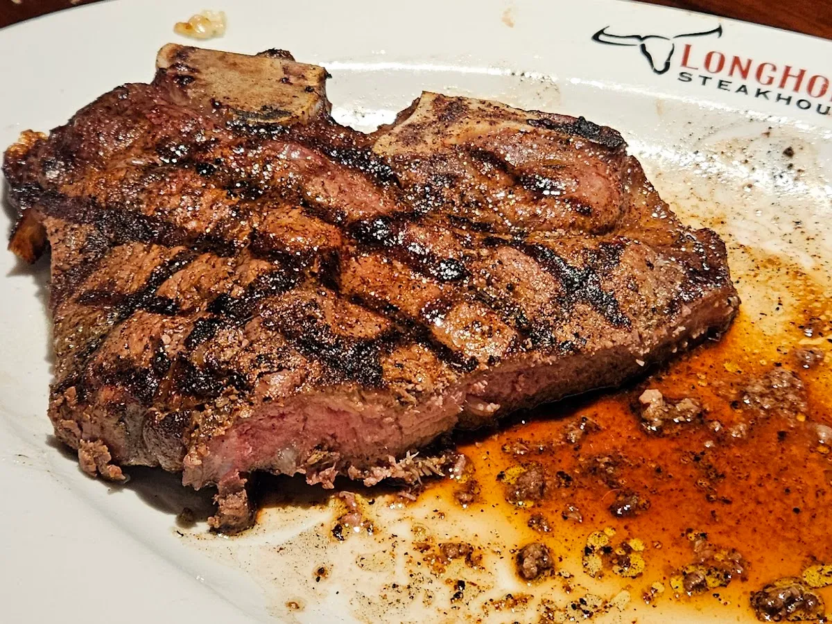 LongHorn Steakhouse photo 3
