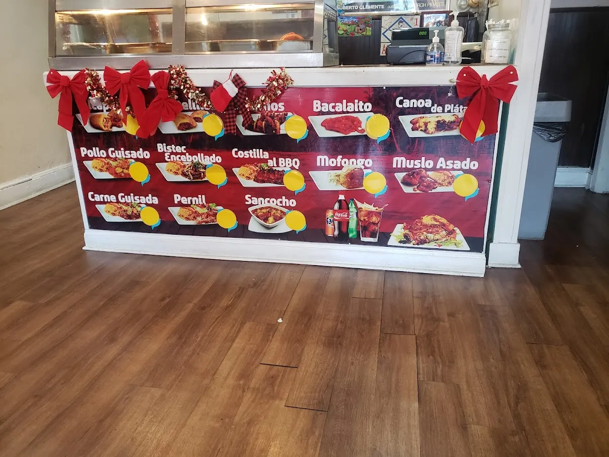 Los Playeros Restaurant LLC photo 2