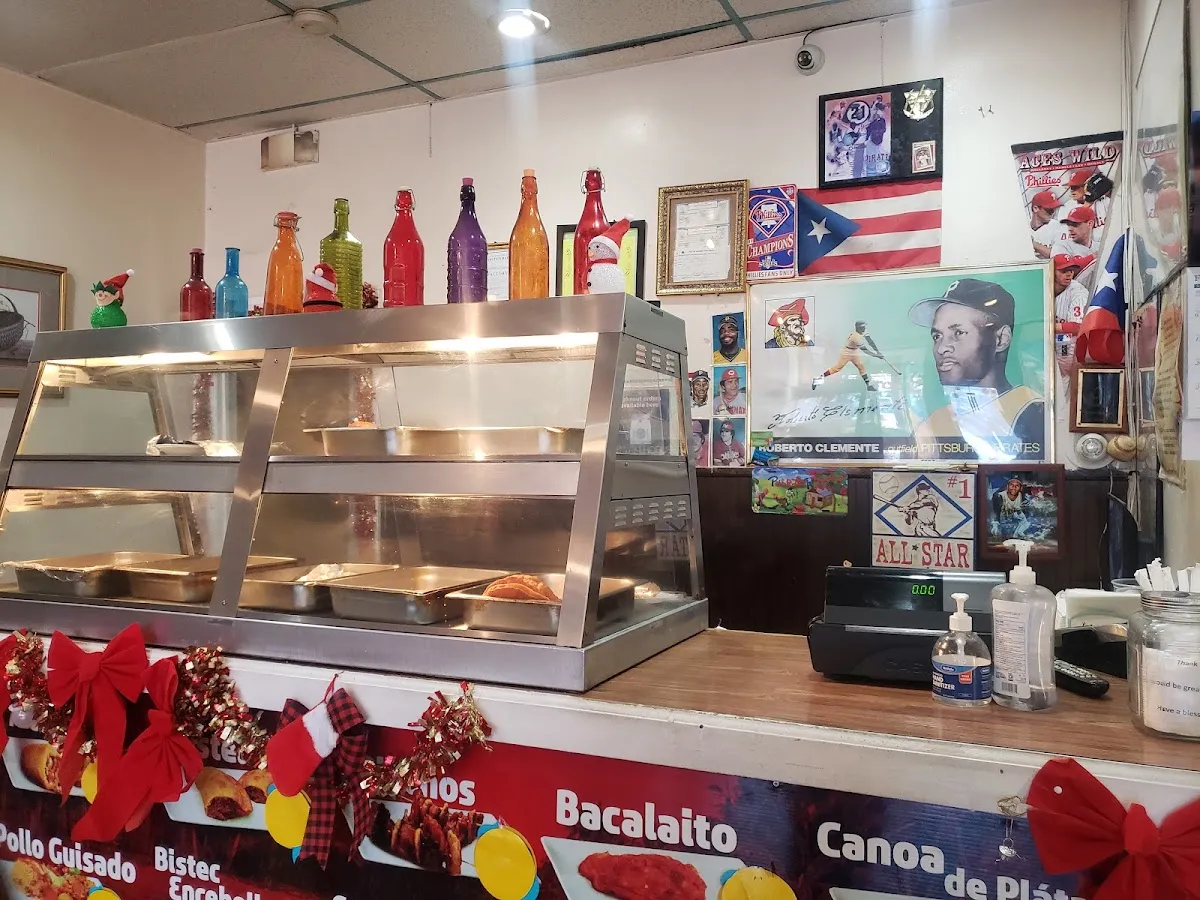 Los Playeros Restaurant LLC photo 4