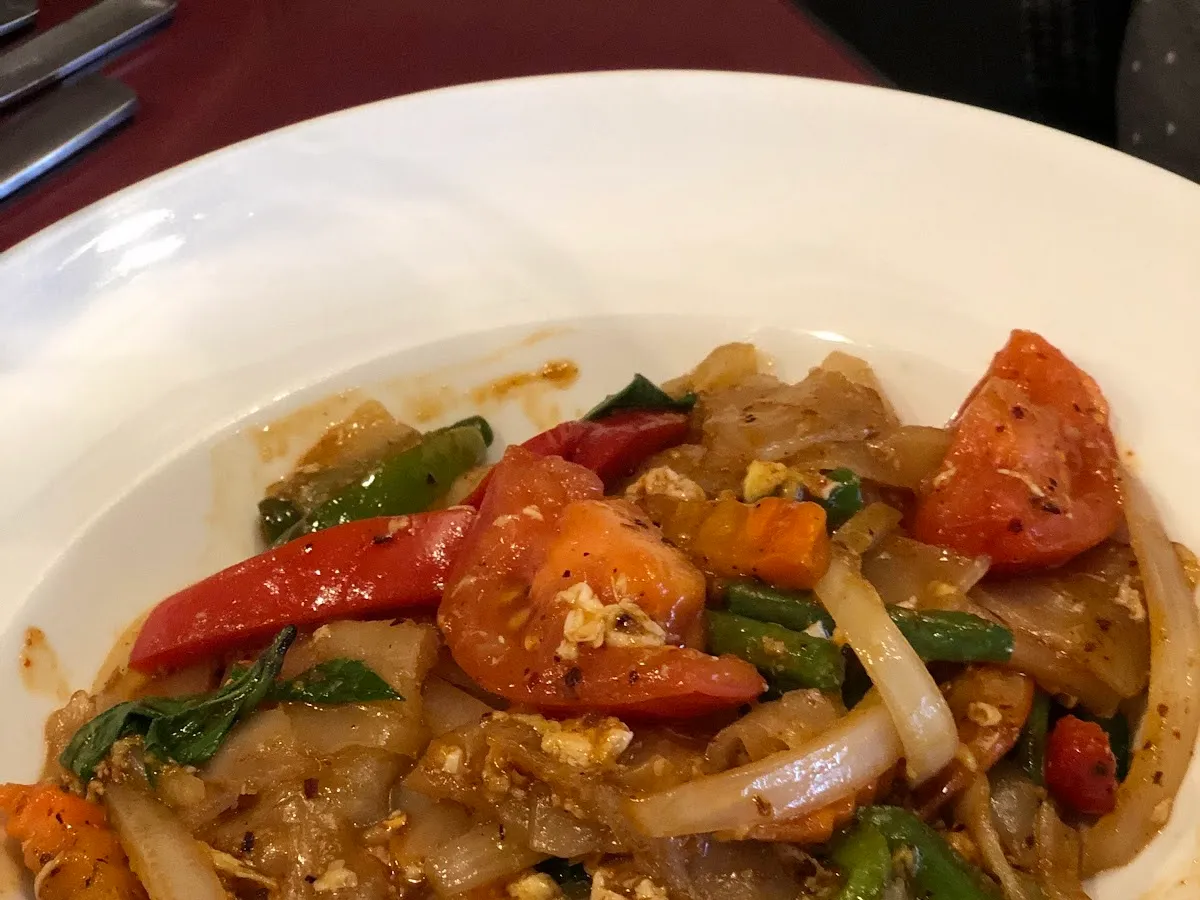 Lotus Thai Cuisine photo 3