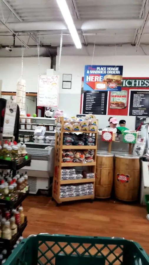 Lou's Farm Mart photo 4