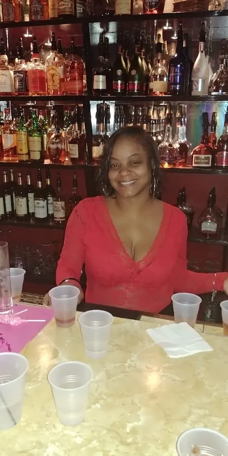 Luby Vann Jam Lounge photo 2