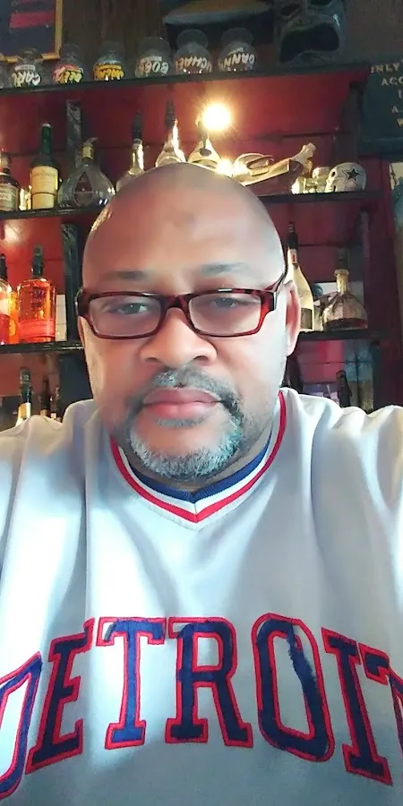 Luby Vann Jam Lounge photo 3