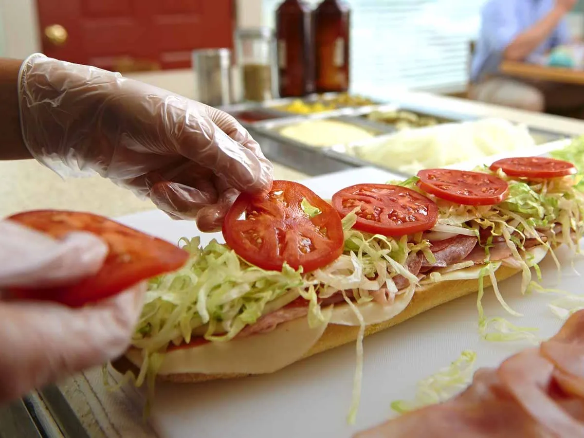 Lucky7 Deli & Convenience Store photo 4