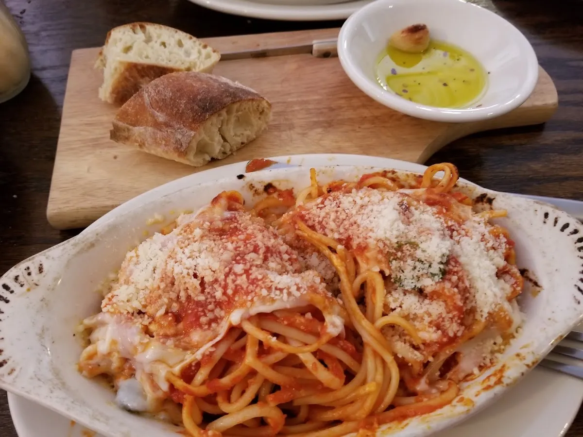 Luigi's Italian Restaurant photo 3