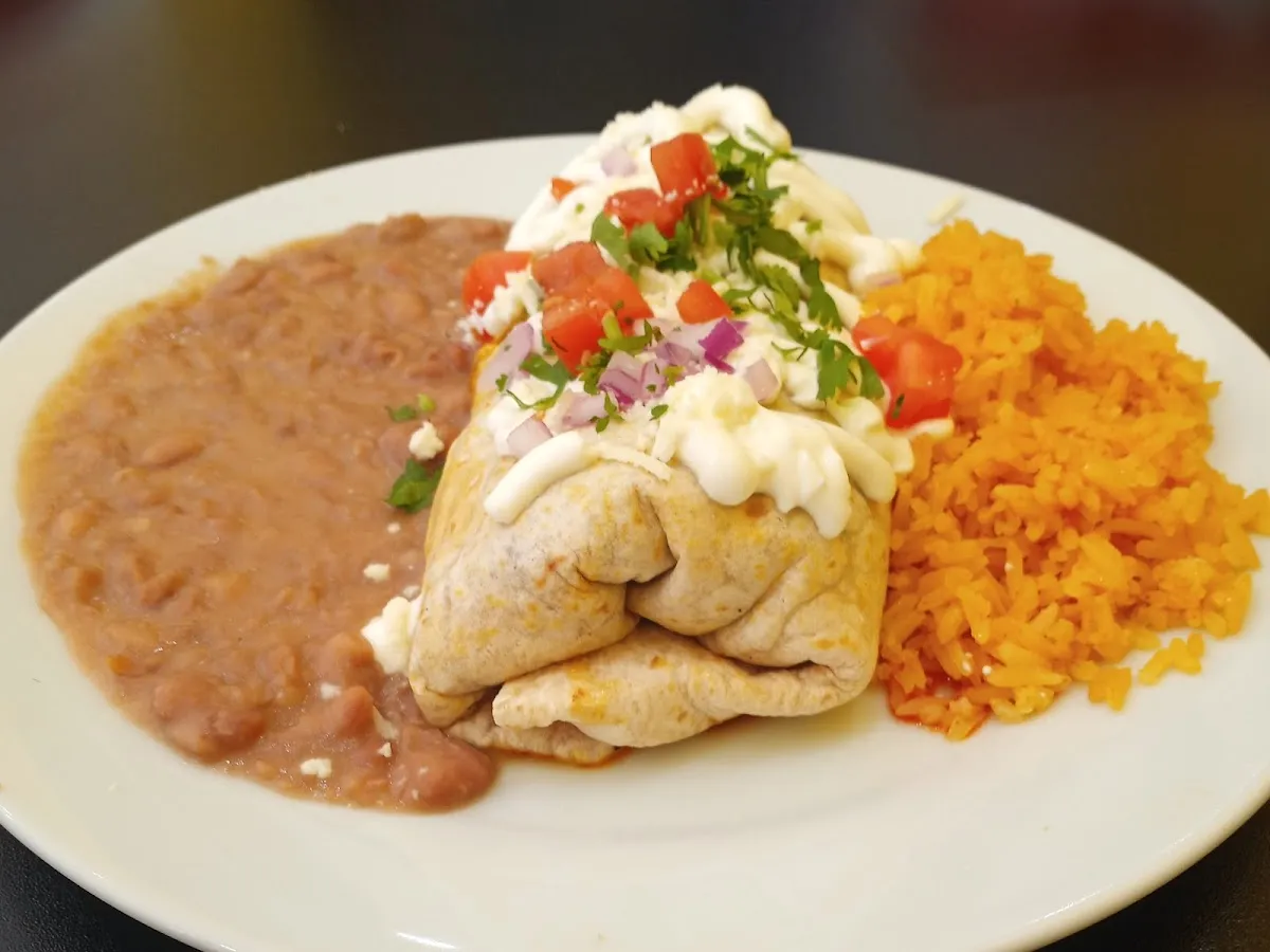 Lupitas Mexican Grill photo 3