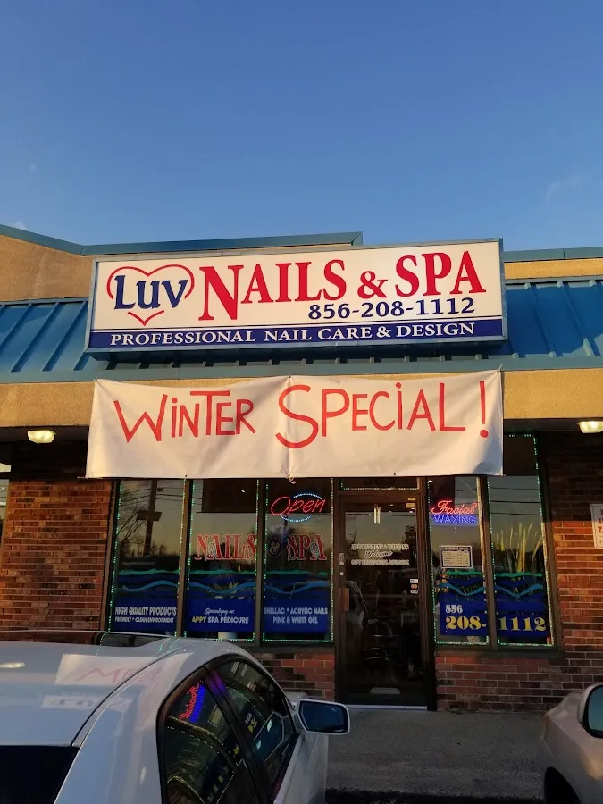 LUV Nails & Spa photo 3