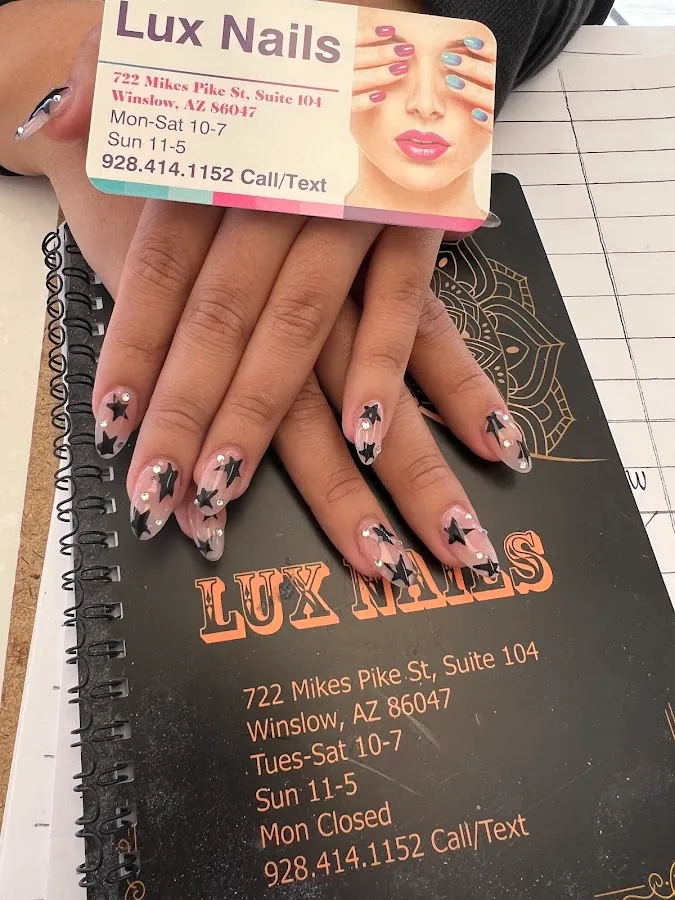 Lux Nails photo 3