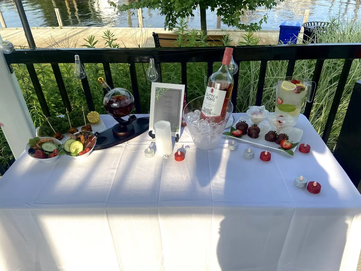 Lynn's Soulful Creations and Catering LLC