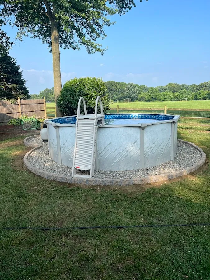 M and D Landscaping photo 2