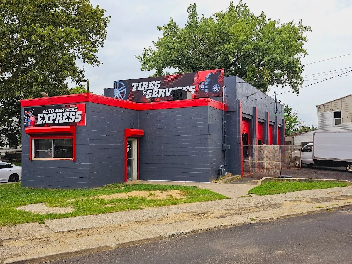 Machuca Auto Repair photo 2