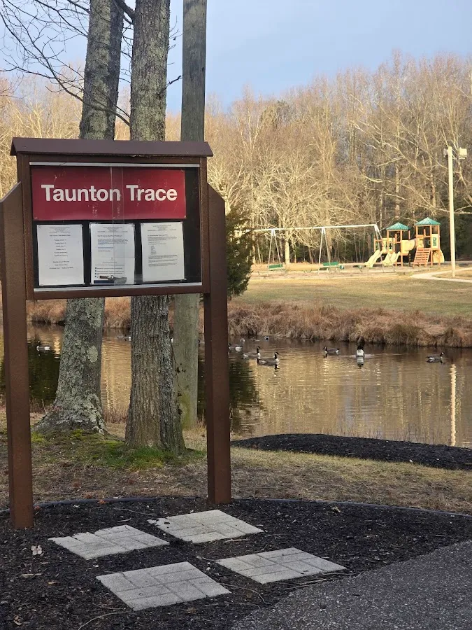 Magdalena K. Les, Re/max at Home photo 3