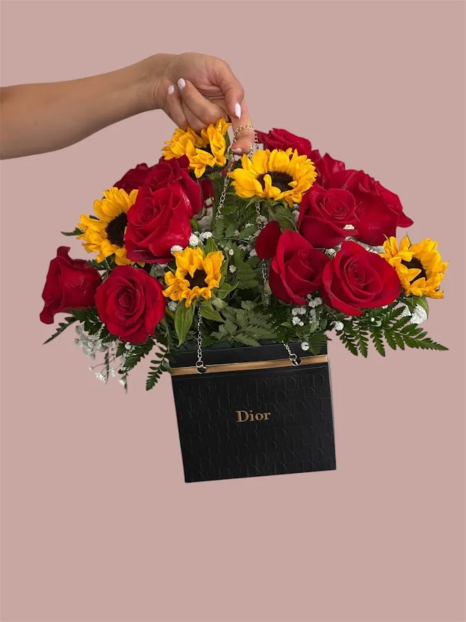 Magic World of Roses photo 4